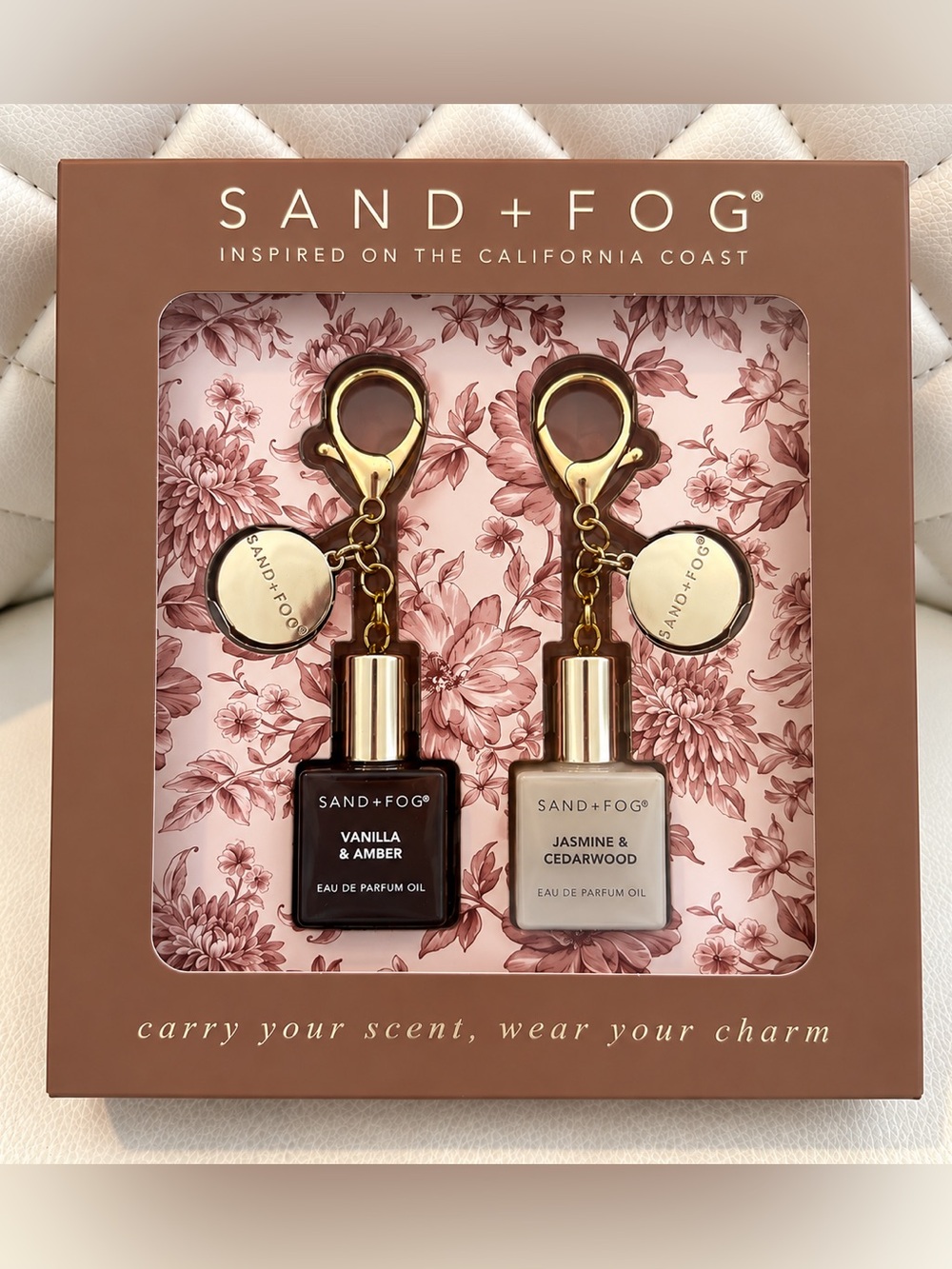 Sand + Fog Vanilla & amber & Jasmine cedarwood Keychain Set - Picture 1 of 2